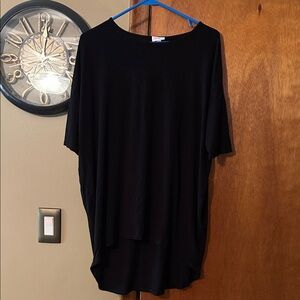 LuLaRoe Black Irma Short Sleeve Top Small